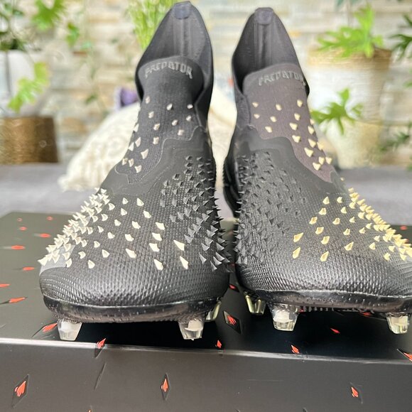 NEW!! Adidas Predator Freak + FG soccer cleats size 7.5 mens (9 womens) - Picture 8 of 12